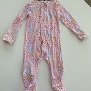 Magnetic Me Modal Magnetic Parent Favorite Footie - Pink Sparkle